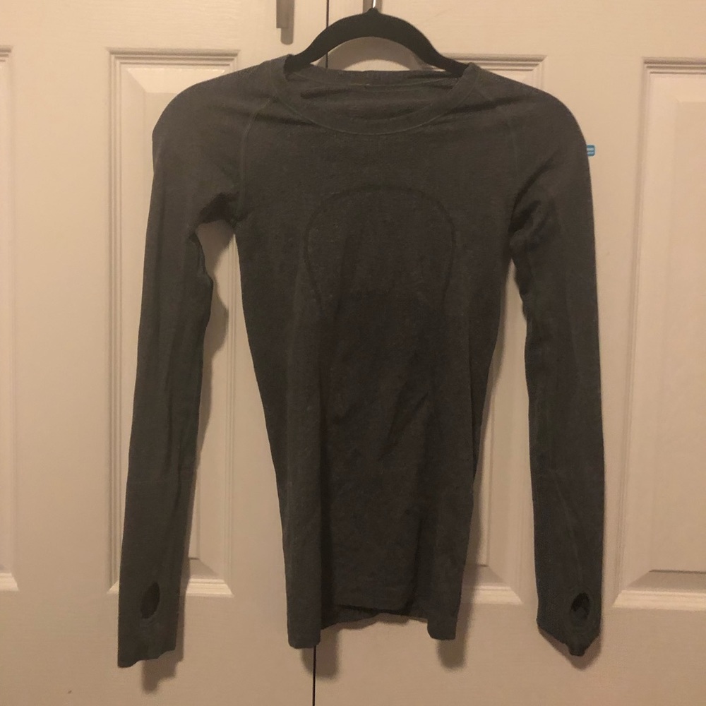 Lulu Lemon Long Sleeve T-shirt